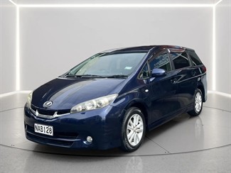2010 Toyota WISH - Thumbnail