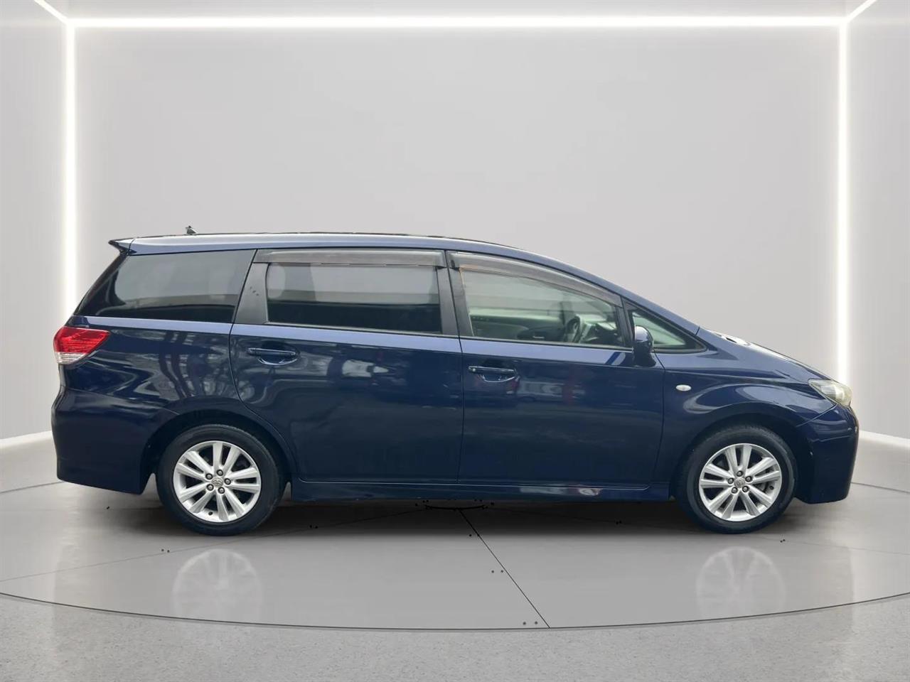2010 Toyota WISH