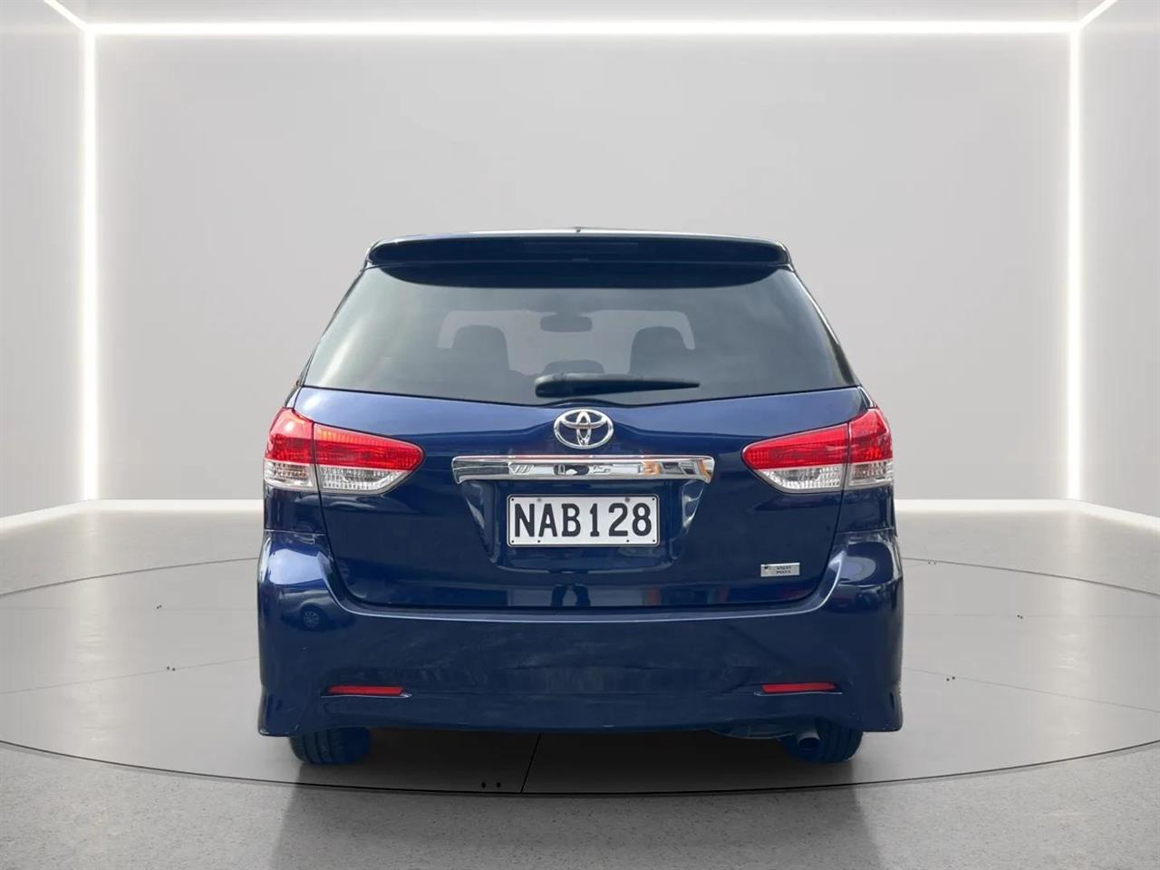 2010 Toyota WISH