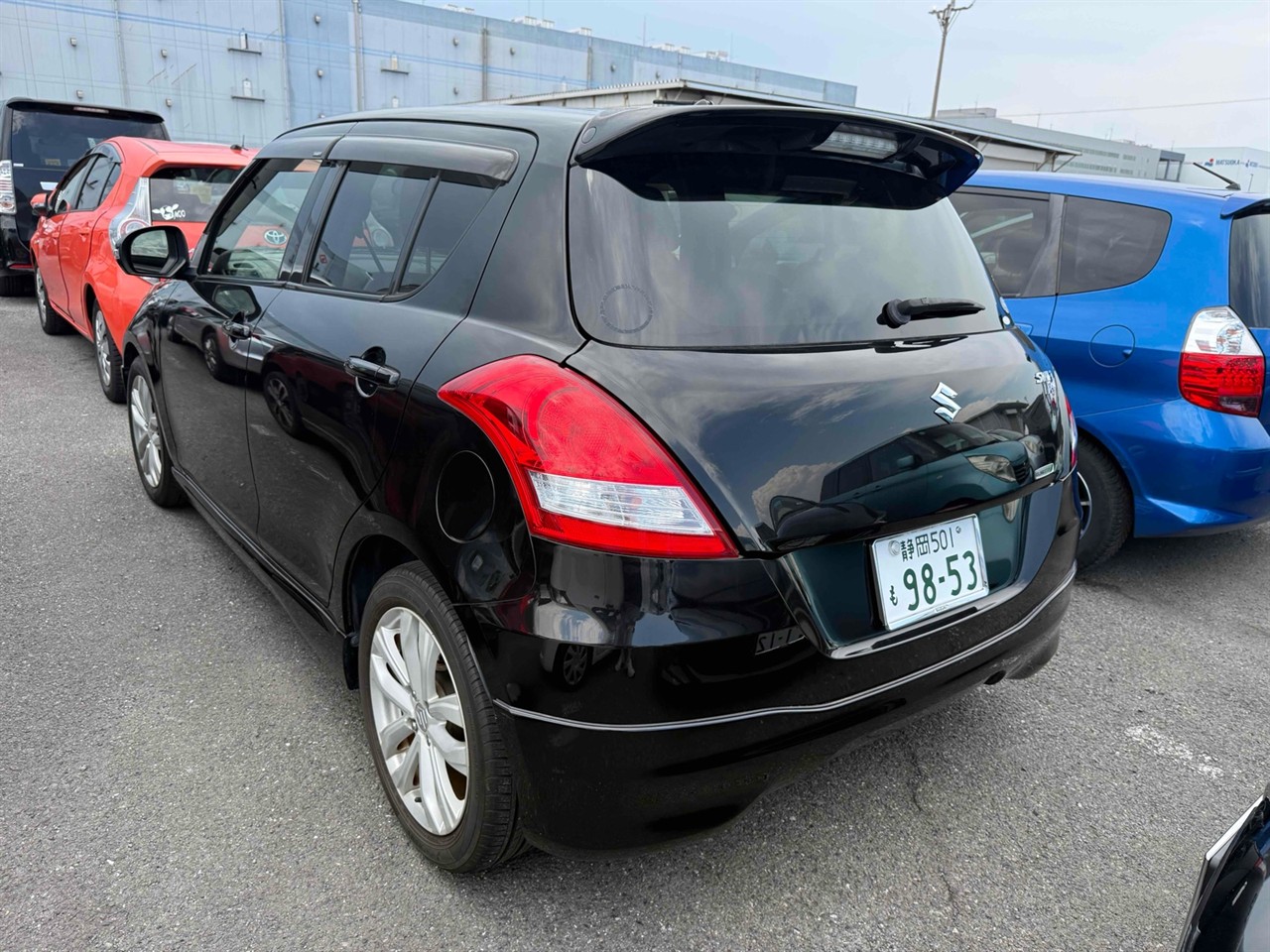 2015 Suzuki SWIFT