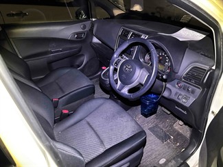 2013 Toyota Ractis - Thumbnail