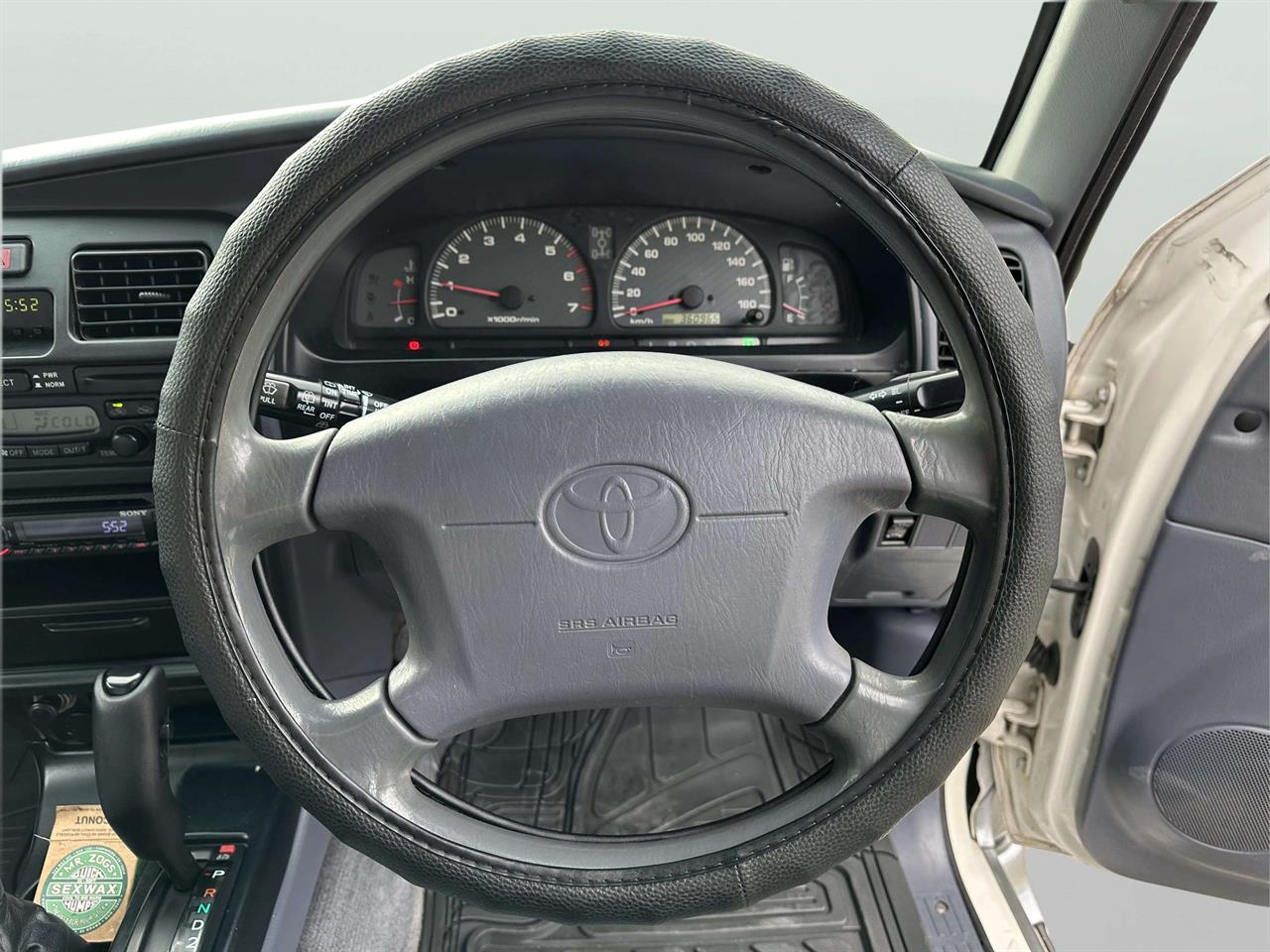 1998 Toyota Hilux