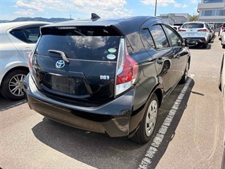 2016 Toyota AQUA - Thumbnail