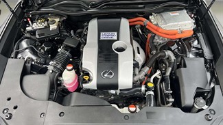 2015 Lexus RC300H - Thumbnail