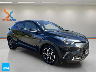 2017 Toyota C-HR - Thumbnail