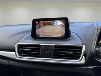 2017 Mazda Axela - Thumbnail