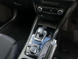 2017 Mazda Axela - Thumbnail