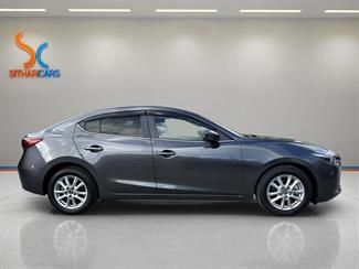 2017 Mazda Axela - Thumbnail