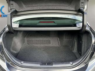 2017 Mazda Axela - Thumbnail