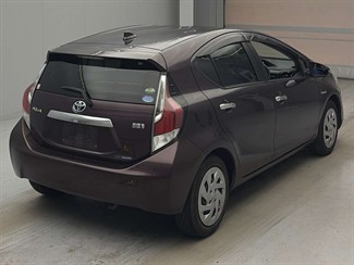 2016 Toyota AQUA - Thumbnail