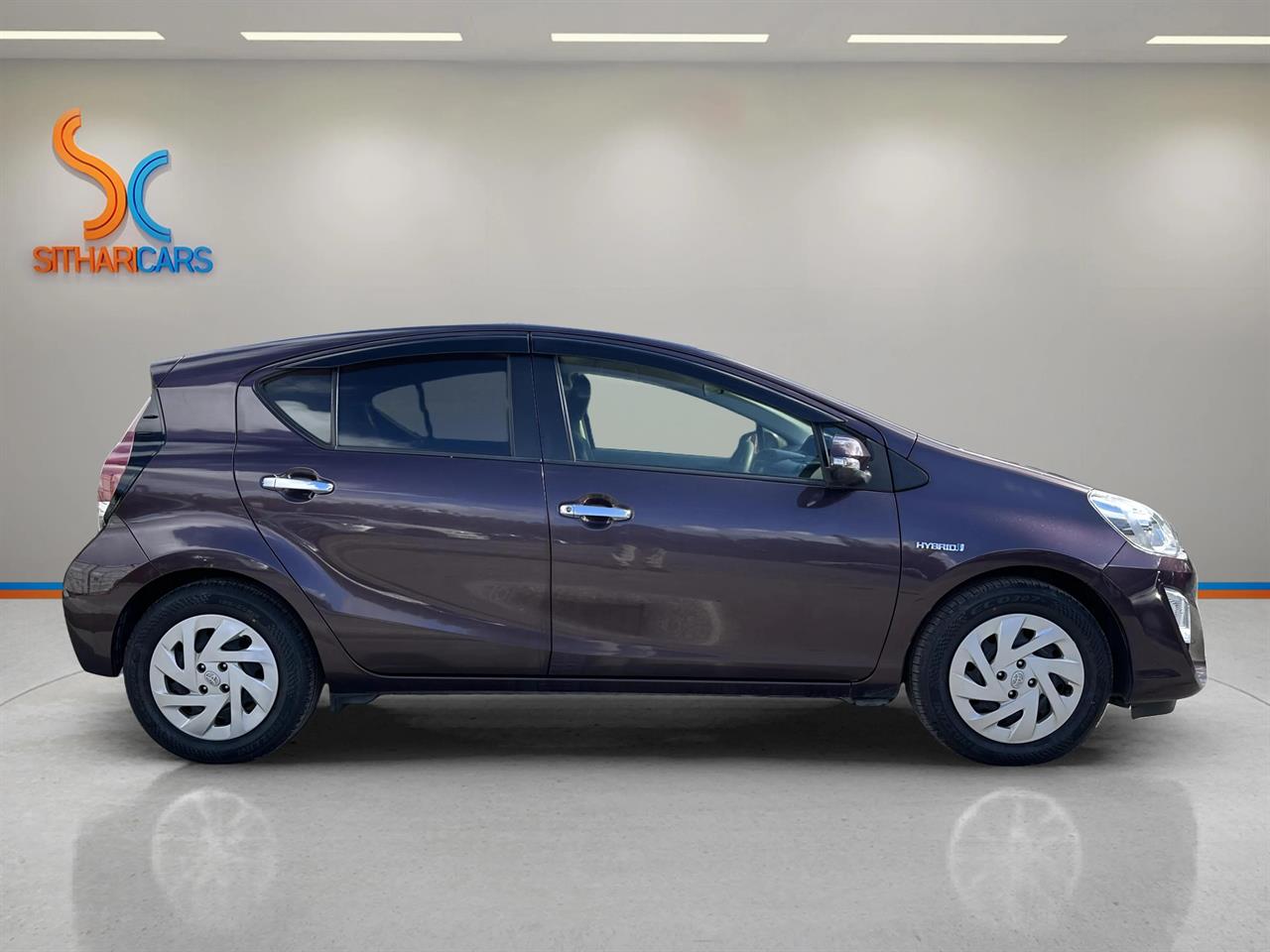 2016 Toyota AQUA
