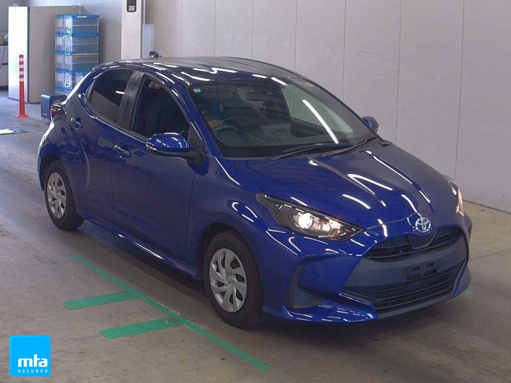 2021 Toyota YARIS HYBRID