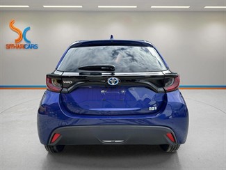 2021 Toyota Yaris - Thumbnail