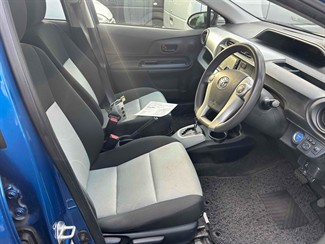 2014 Toyota AQUA - Thumbnail