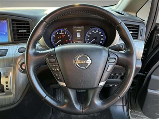 2014 Nissan Elgrand - Thumbnail