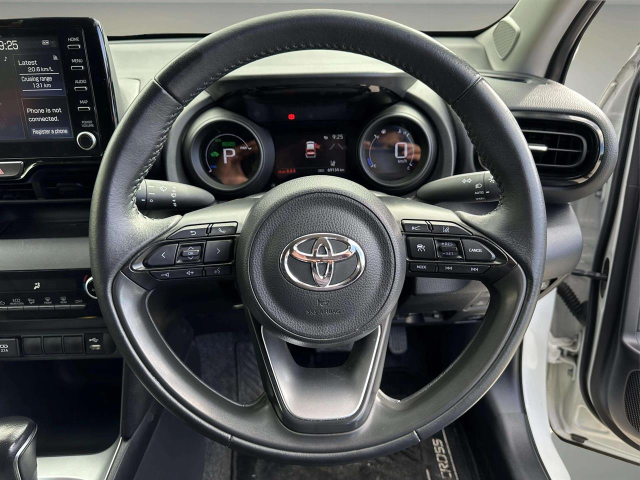 2021 Toyota YARIS CROSS