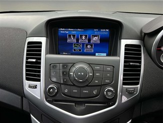 2013 Holden Cruze - Thumbnail