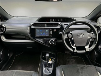 2017 Toyota AQUA - Thumbnail