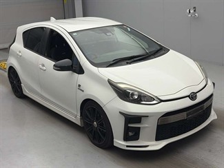 2017 Toyota AQUA - Thumbnail