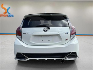 2017 Toyota AQUA - Thumbnail