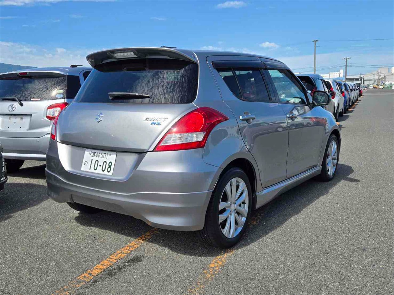 2014 Suzuki SWIFT