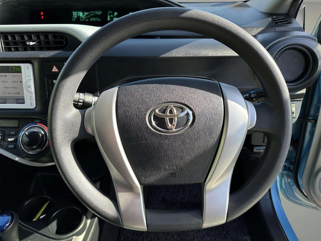 2013 Toyota AQUA