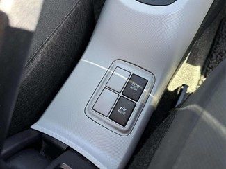 2013 Toyota AQUA - Thumbnail