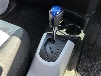 2013 Toyota AQUA - Thumbnail