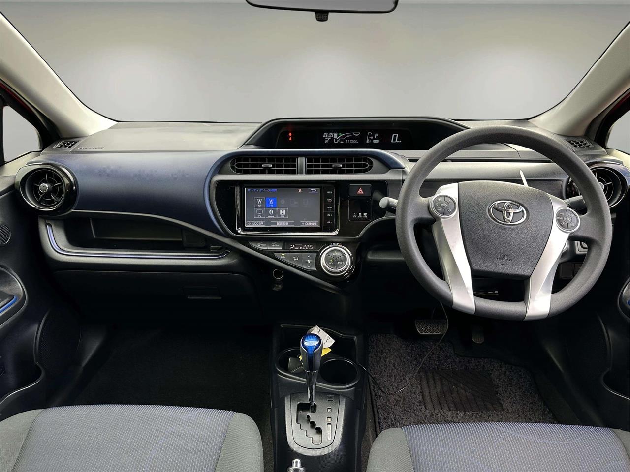 2015 Toyota AQUA