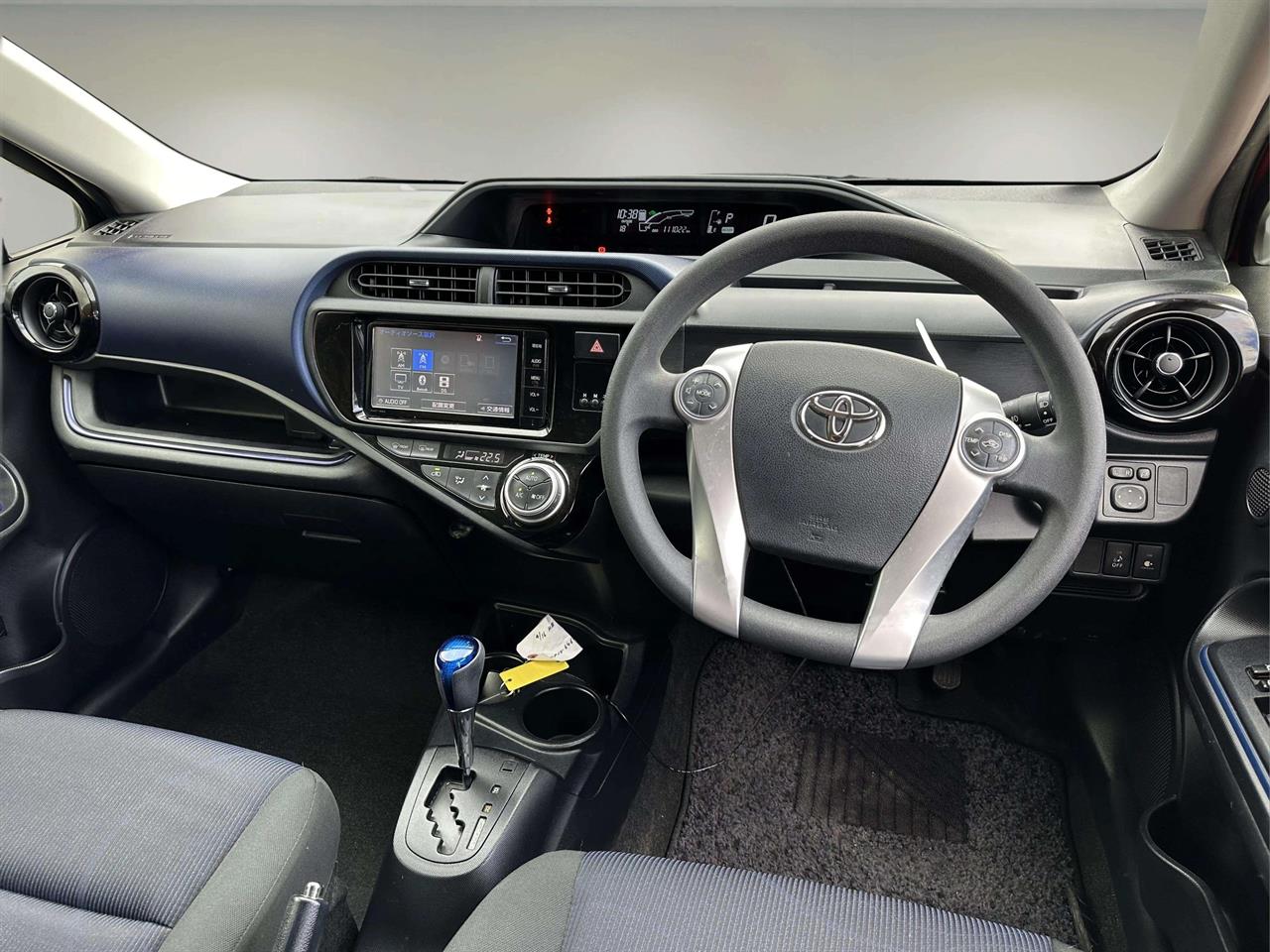 2015 Toyota AQUA