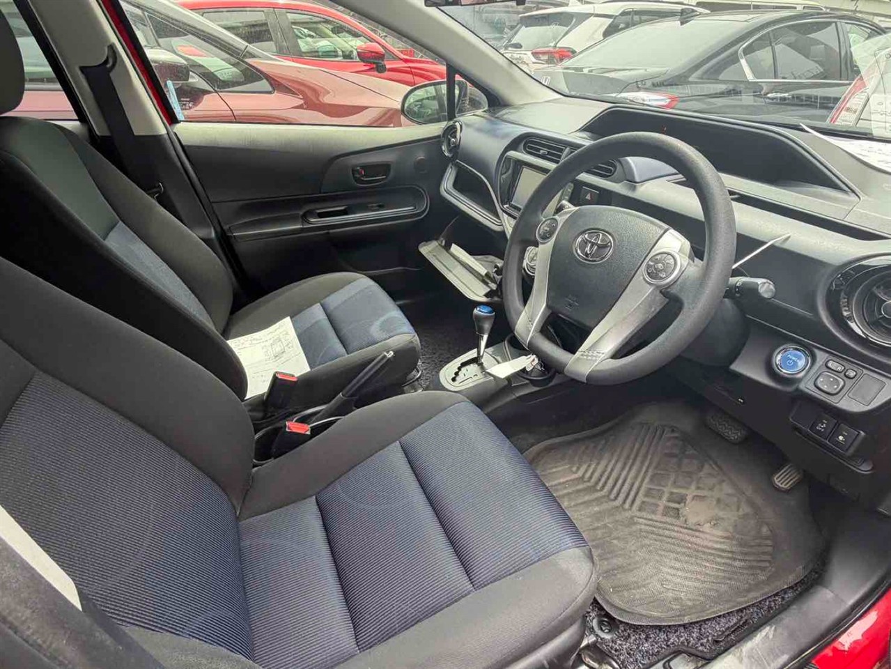 2015 Toyota AQUA