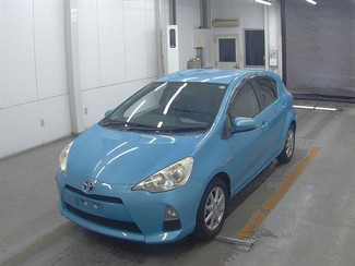 2013 Toyota AQUA - Thumbnail