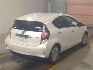 2019 Toyota AQUA - Thumbnail