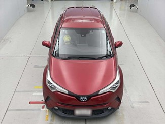 2017 Toyota C-HR - Thumbnail