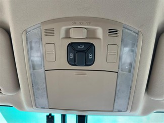 2013 Toyota Alphard - Thumbnail