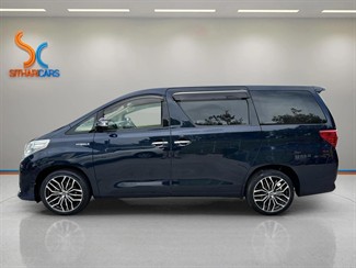 2013 Toyota Alphard - Thumbnail