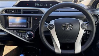 2014 Toyota AQUA - Thumbnail