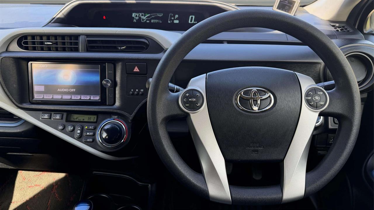 2014 Toyota AQUA