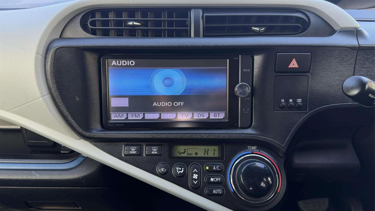 2014 Toyota AQUA
