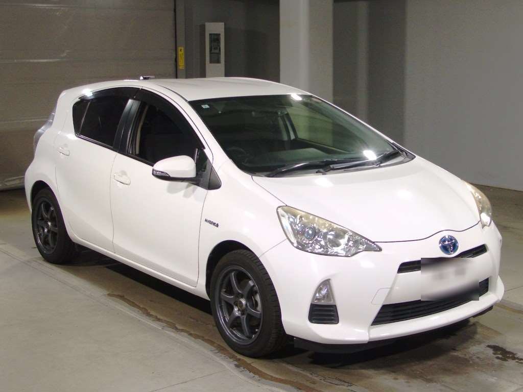 2014 Toyota AQUA