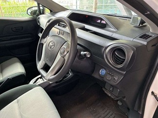 2014 Toyota AQUA - Thumbnail