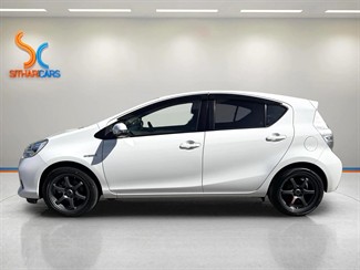 2014 Toyota AQUA - Thumbnail