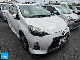 2014 Toyota AQUA - Thumbnail
