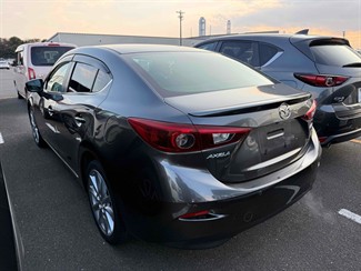 2017 Mazda Axela - Thumbnail