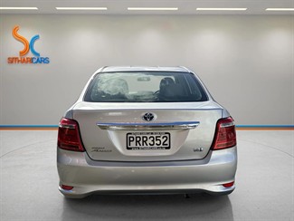 2017 Toyota Corolla - Thumbnail