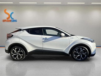 2018 Toyota C-HR - Thumbnail
