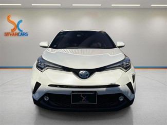 2018 Toyota C-HR - Thumbnail