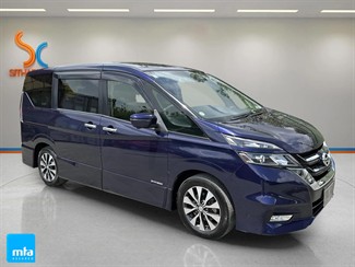 2019 Nissan Serena - Thumbnail