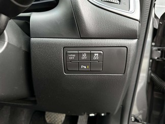 2018 Mazda Axela - Thumbnail