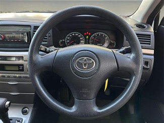 2004 Toyota Corolla - Thumbnail